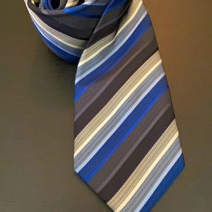 Croft & Barrow men’s neck tie - blue and gray